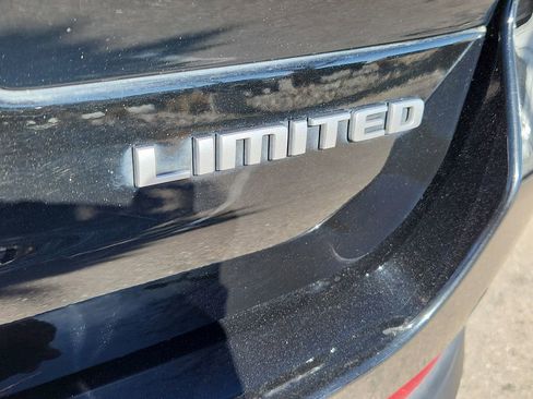 Used 2024 Jeep Grand Cherokee L Limited w/ Luxury Tech Group II image 13