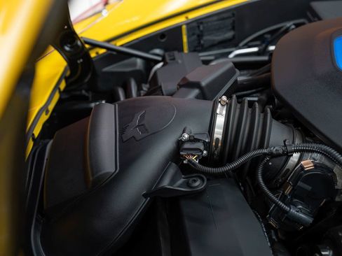 Used 2010 Chevrolet Corvette ZR1 w/ Preferred Equipment Group RWD image 19