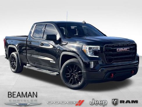 Used 2022 GMC Sierra 1500 Elevation image 1