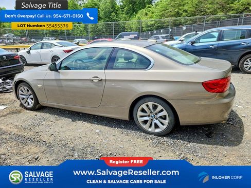 Used 2011 BMW 328i xDrive Coupe AWD/4WD image 3