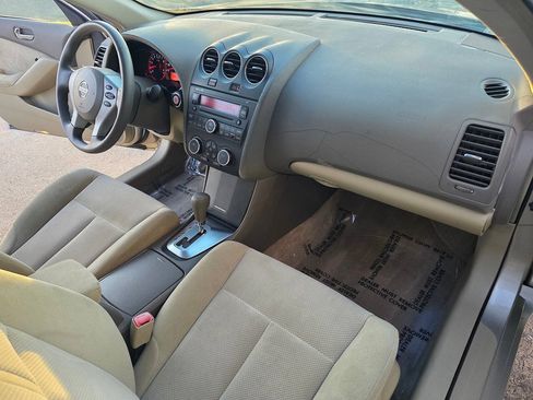 Used 2009 Nissan Altima 2.5 S FWD image 13