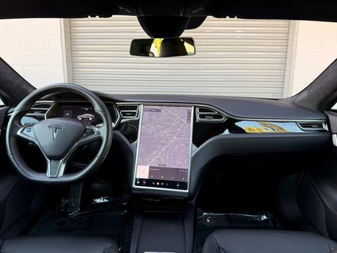 Used 2016 Tesla Model S 75 RWD image 9