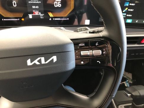 New 2026 Kia Sorento S w/ S Panoramic Sunroof Package FWD image 51