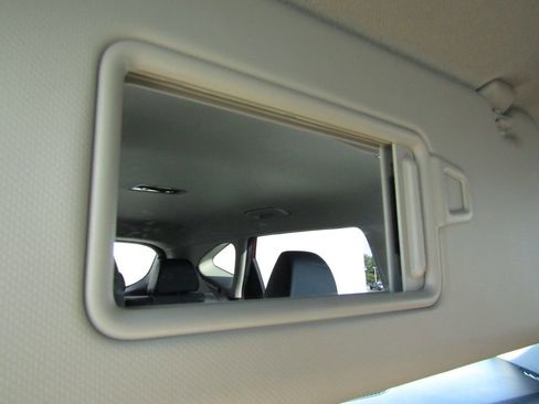 Used 2024 Kia Seltos S image 33