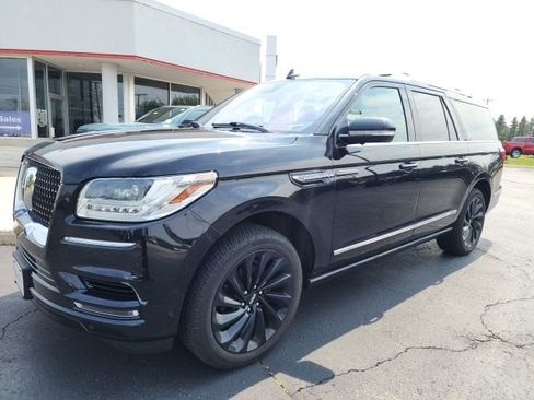 Used 2020 Lincoln Navigator L Reserve w/ Equipment Group 208A Reserve AWD/4WD image 2