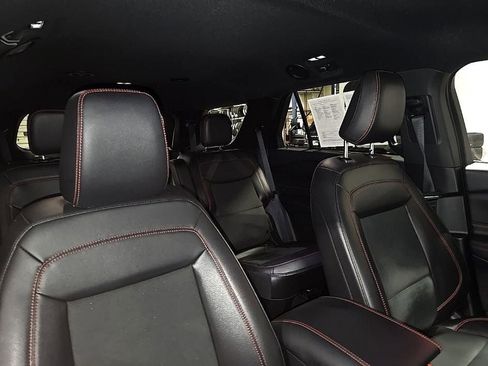 Used 2023 Ford Explorer ST-Line image 36