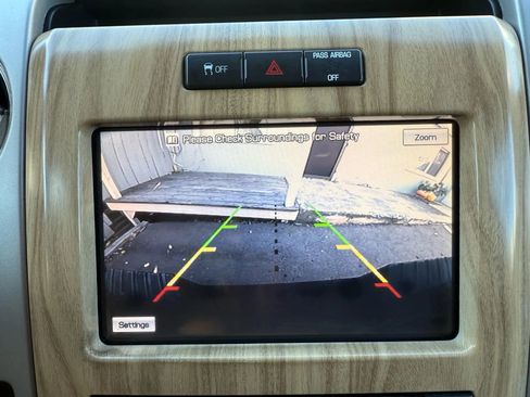 Used 2011 Ford F150 Lariat w/ Lariat Plus Pkg image 23