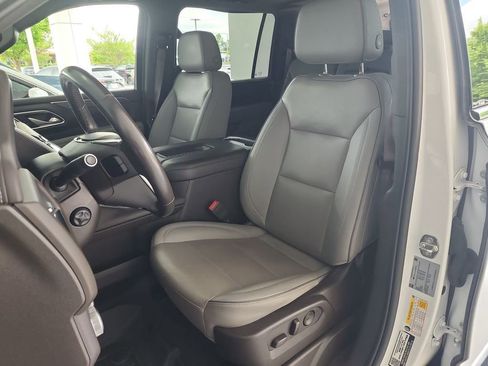Certified 2022 GMC Yukon XL SLT w/ SLT Premium Package RWD image 20