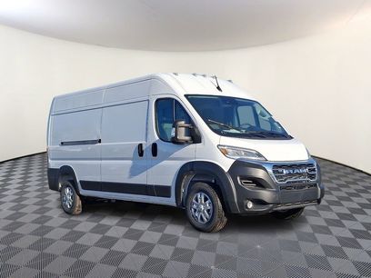 New 2026 RAM ProMaster 2500 w/ Quick Order Package 22G SLT