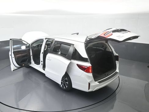 Used 2025 Honda Odyssey Elite image 74