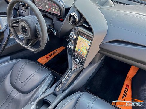 Used 2018 McLaren 720S Luxury image 35