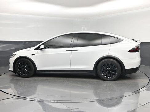 Used 2022 Tesla Model X Plaid AWD/4WD image 10