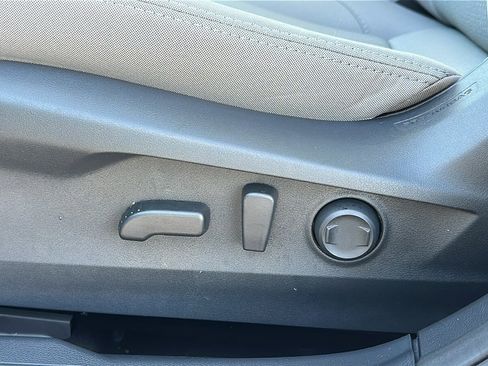 Certified 2025 Subaru Legacy Premium image 10