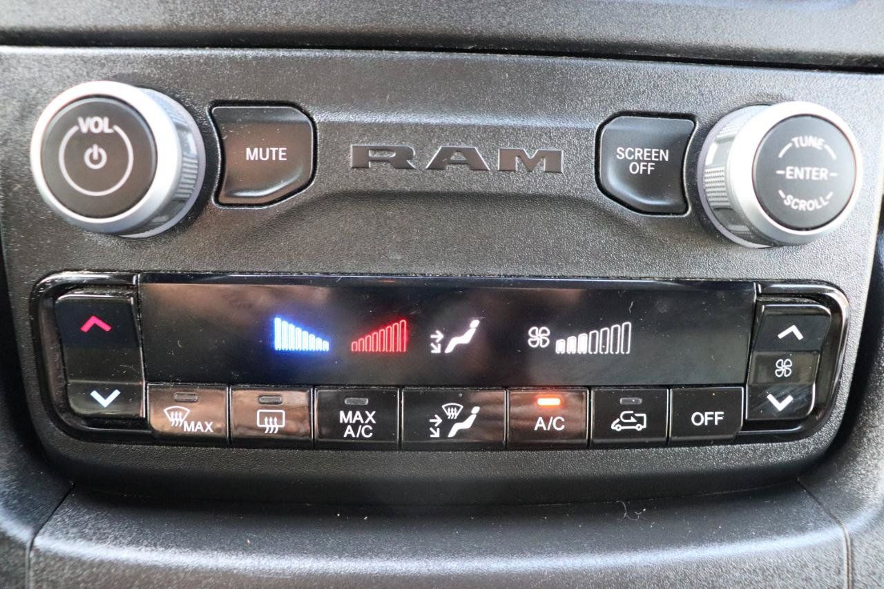 Used 2025 RAM ProMaster 2500 w/ Convenience Group FWD image 32