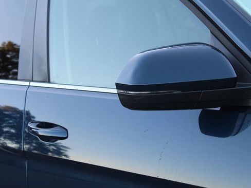 Used 2021 Volkswagen Atlas SEL image 41