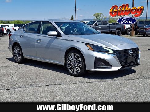 Used 2023 Nissan Altima 2.5 SL AWD/4WD image 1