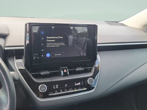 Certified 2025 Toyota Corolla LE FWD image 14