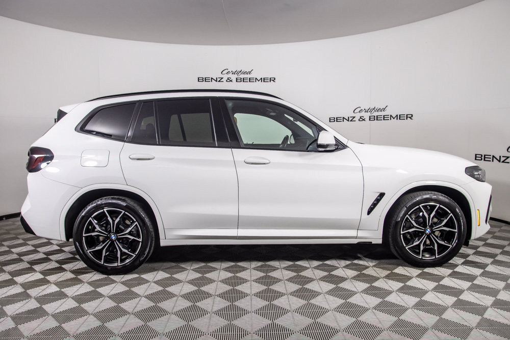 Used 2023 BMW X3 sDrive30i w/ M Sport Package RWD image 3