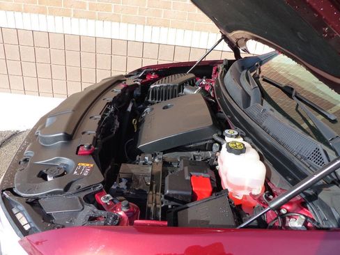 Used 2019 Chevrolet Traverse LT w/ LPO, Floor Liner Package image 18