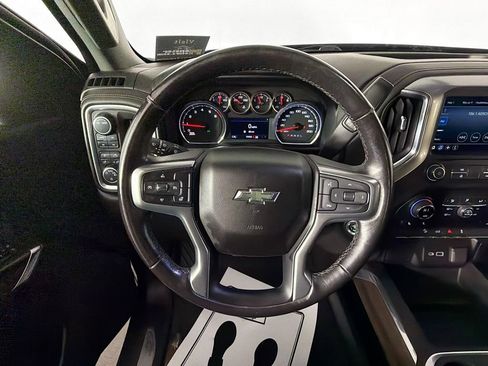 Used 2022 Chevrolet Silverado 1500 LT Trail Boss w/ Bed Protection Package image 11