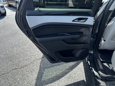 Used 2014 Cadillac SRX Luxury w/ Driver Awareness Package AWD/4WD image 11