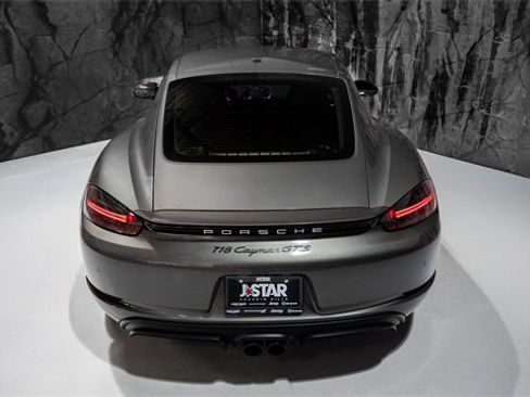 Used 2018 Porsche 718 Cayman GTS image 18