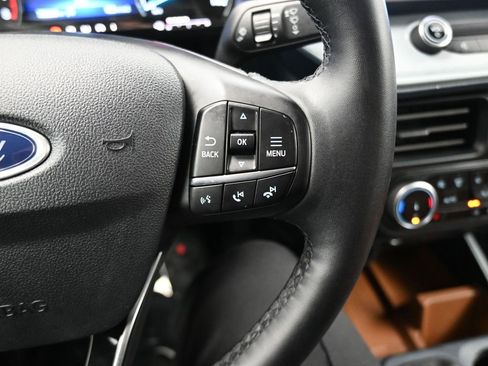 Used 2024 Ford Maverick Lariat image 18