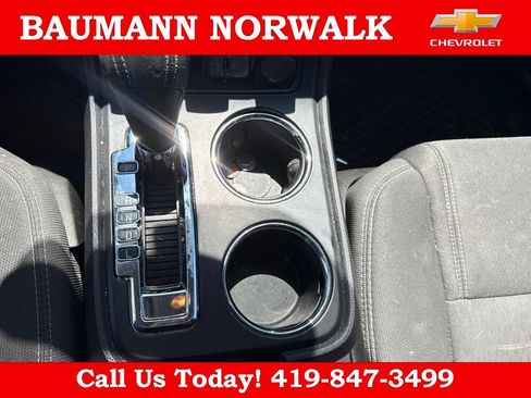 Used 2016 GMC Acadia SLE AWD/4WD image 23