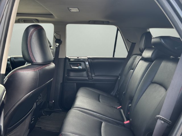 Used 2017 Toyota 4Runner TRD Off-Road Premium AWD/4WD image 14