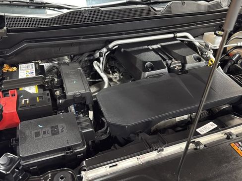 Used 2024 GMC Canyon AT4 w/ AT4 Premium Package AWD/4WD image 36