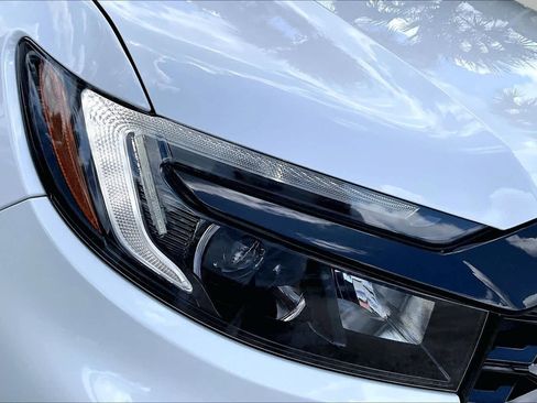 Used 2023 Honda Passport Elite image 28