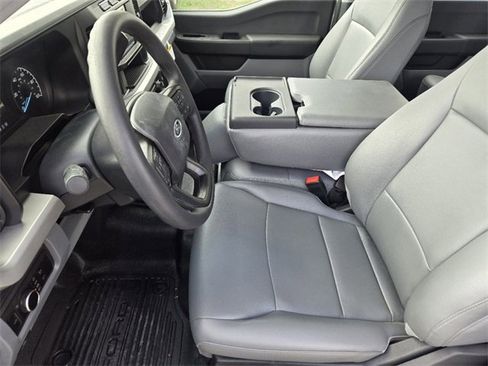 Used 2023 Ford F250 XL image 9