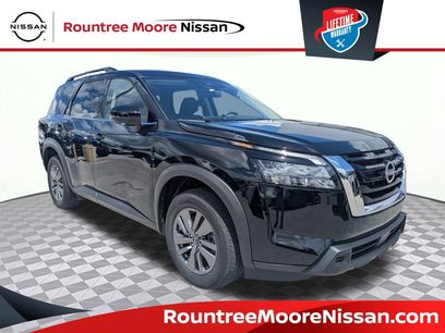 Used 2025 Nissan Pathfinder SV