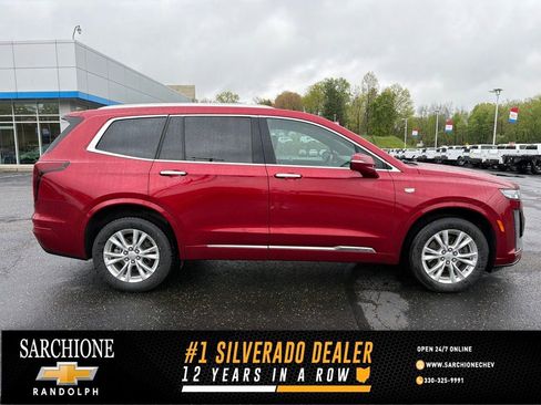 Used 2024 Cadillac XT6 Luxury w/ LPO, Floor Liner Package AWD/4WD image 1