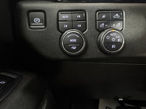 Used 2024 Chevrolet Silverado 2500 LTZ w/ LTZ Plus Package AWD/4WD image 20