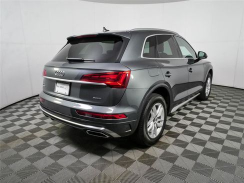Used 2024 Audi Q5 2.0T Premium AWD/4WD image 3