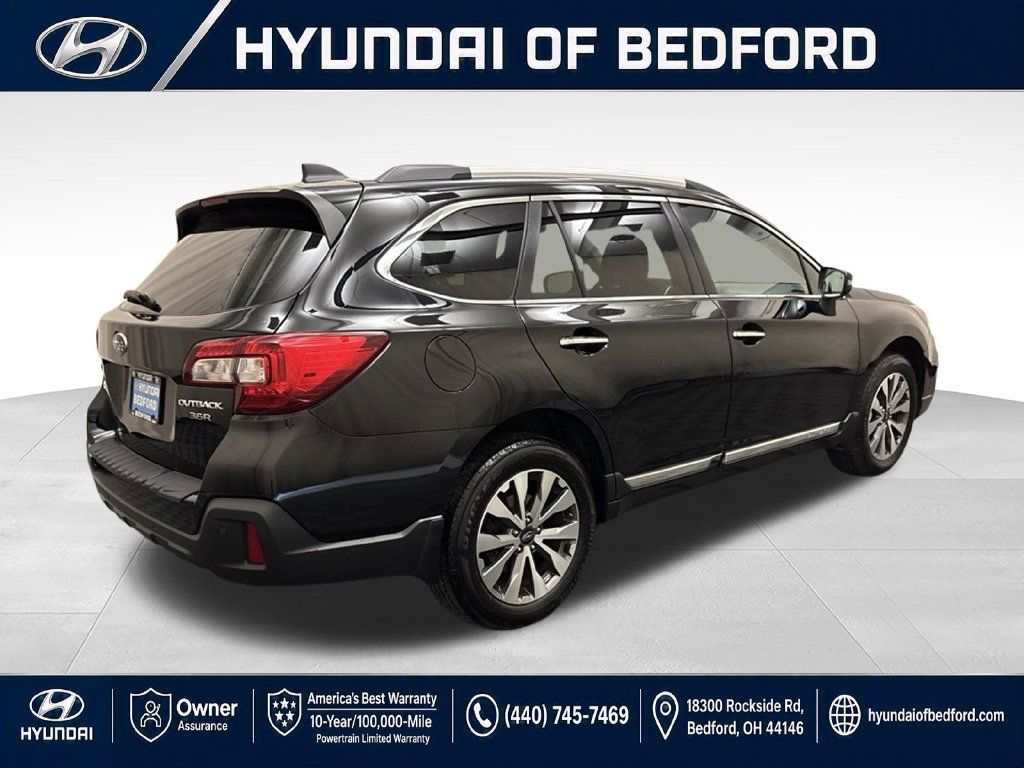 Used 2018 Subaru Outback 3.6R Touring AWD/4WD image 6