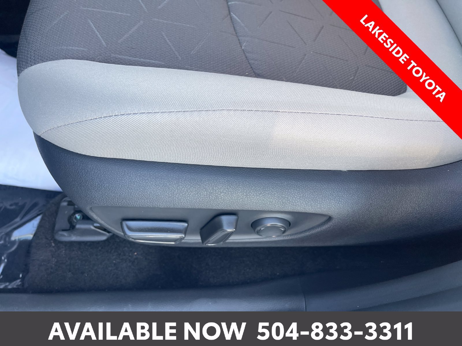 Certified 2025 Toyota RAV4 XLE w/ Convenience Package FWD image 28