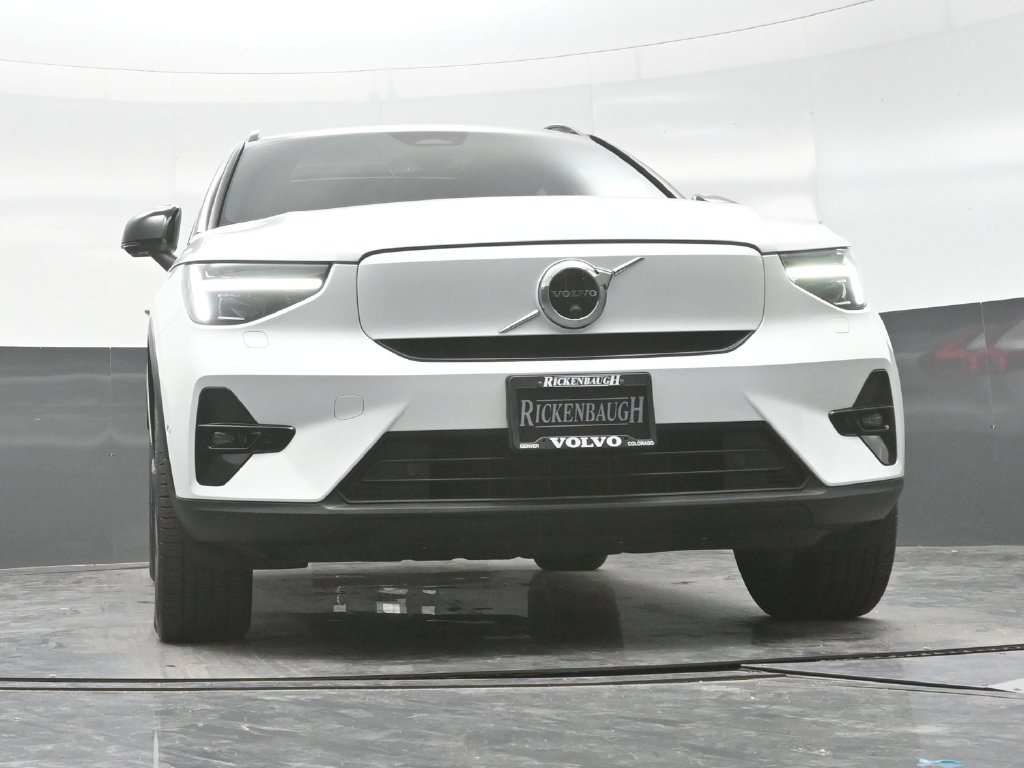 Used 2023 Volvo XC40 Recharge Ultimate AWD/4WD image 25