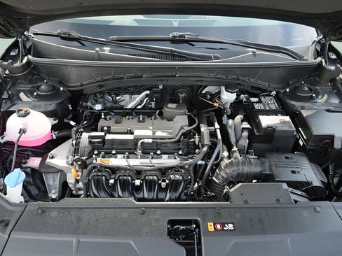 Used 2026 Hyundai Tucson SE FWD image 19