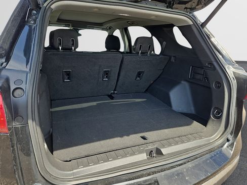 Used 2020 Chevrolet Equinox LT AWD/4WD image 9