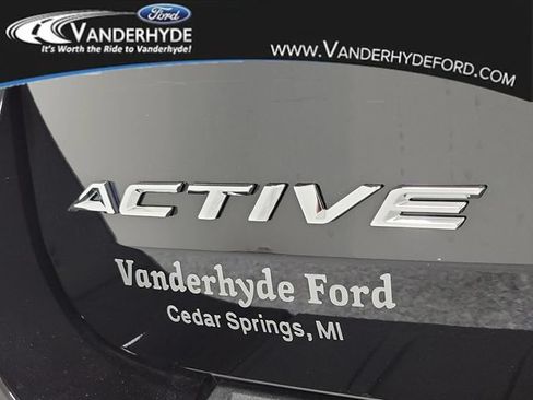 New 2026 Ford Explorer Active w/ Active Comfort Package AWD/4WD image 6