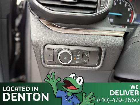 Used 2023 Ford Explorer Limited w/ Limited Technology Package image 17