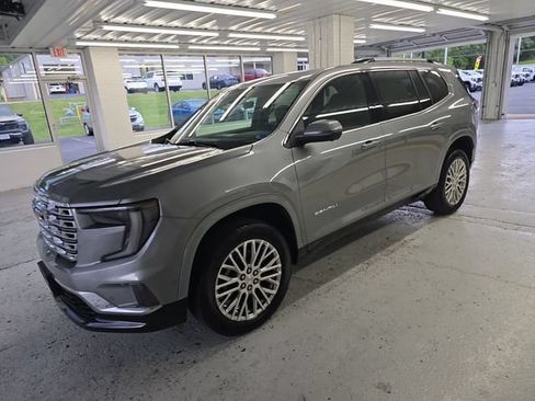 Certified 2026 GMC Acadia Denali w/ Super Cruise Package AWD/4WD image 2