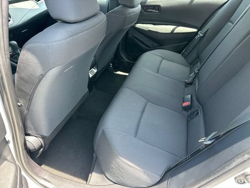 Used 2025 Toyota Corolla LE FWD image 20