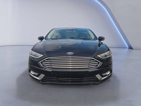 Used 2018 Ford Fusion Titanium AWD/4WD image 10