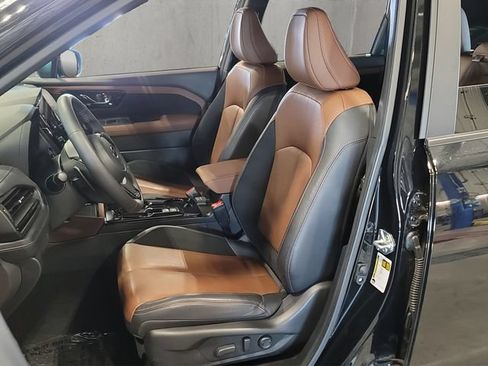 Certified 2026 Subaru Forester Touring AWD/4WD image 7