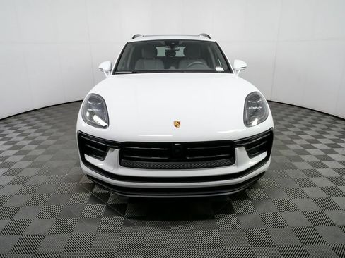 New 2026 Porsche Macan AWD/4WD image 37