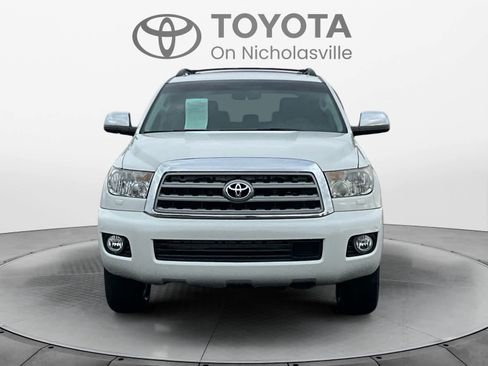 Used 2015 Toyota Sequoia Platinum image 9