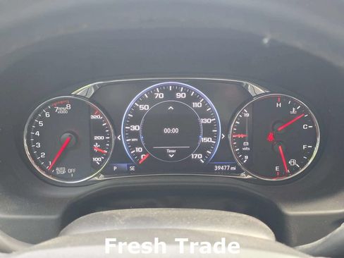 Used 2023 GMC Acadia SLT w/ Technology Package AWD/4WD image 16